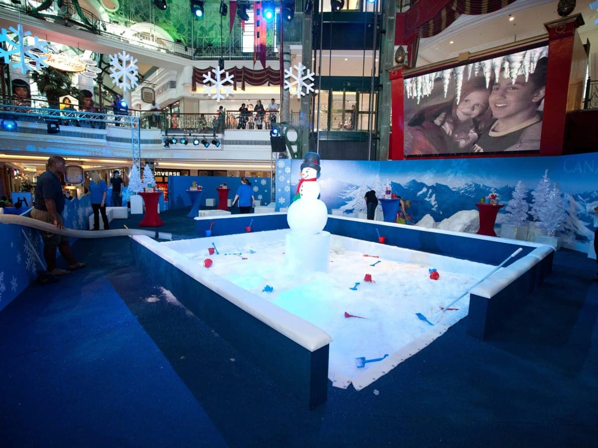 Snow Play & Immersive Experiences